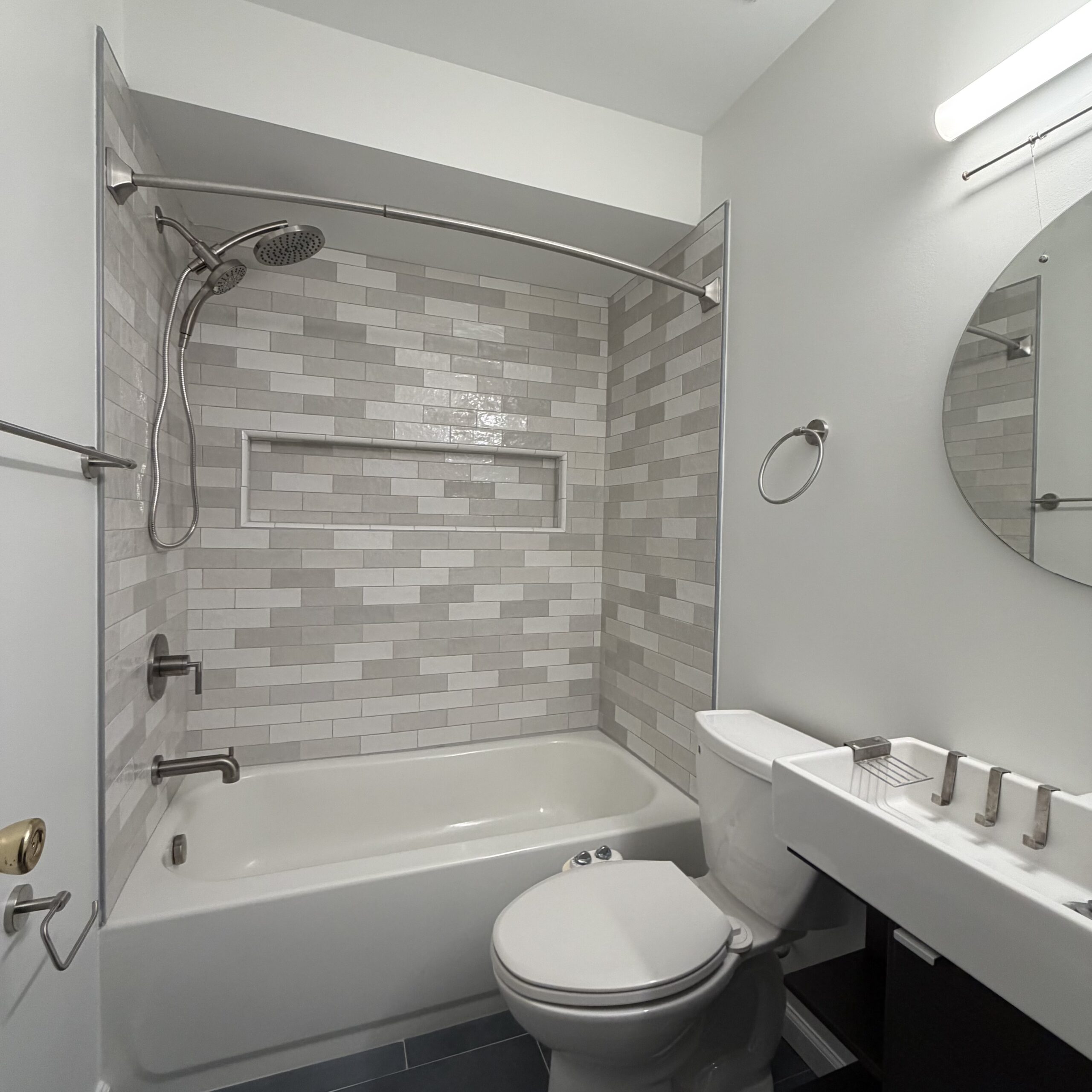 Image gallery image